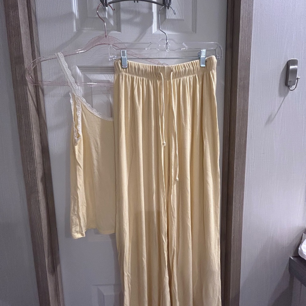 Aerie Light Yellow Pajama Set